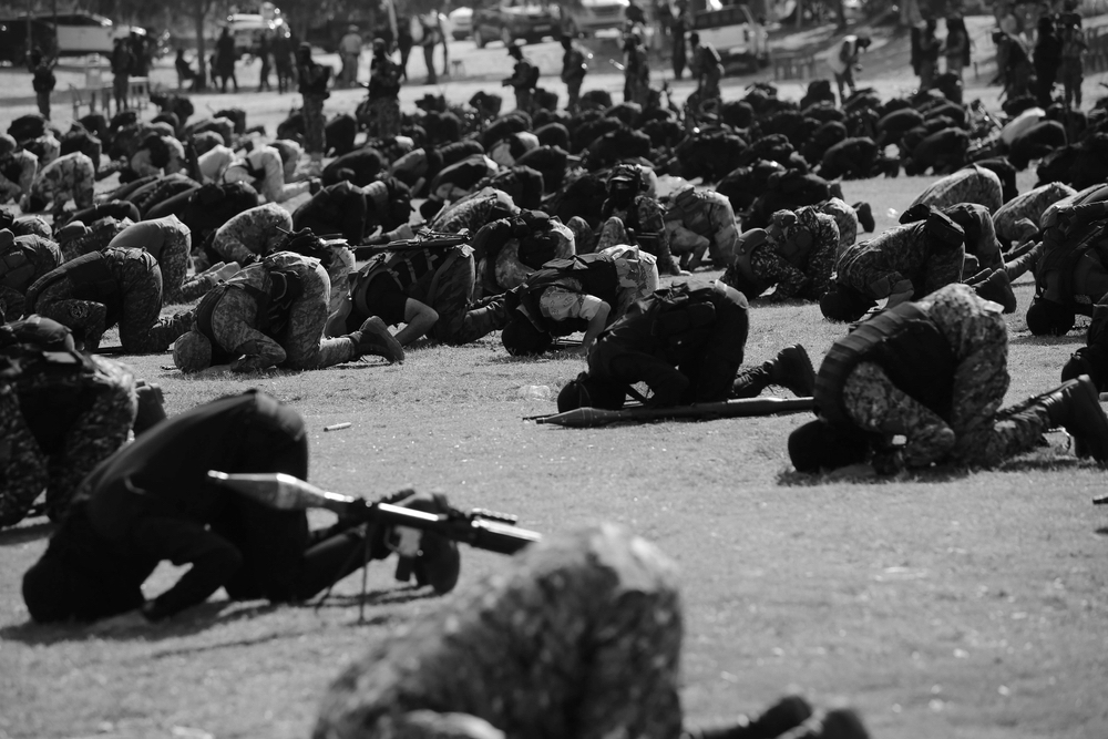 In Deutschland existiert eine 27.000 Mann starke islamistische Untergrundarmee – bestätigt die Ampel ganz nebenbei - ANSAGE