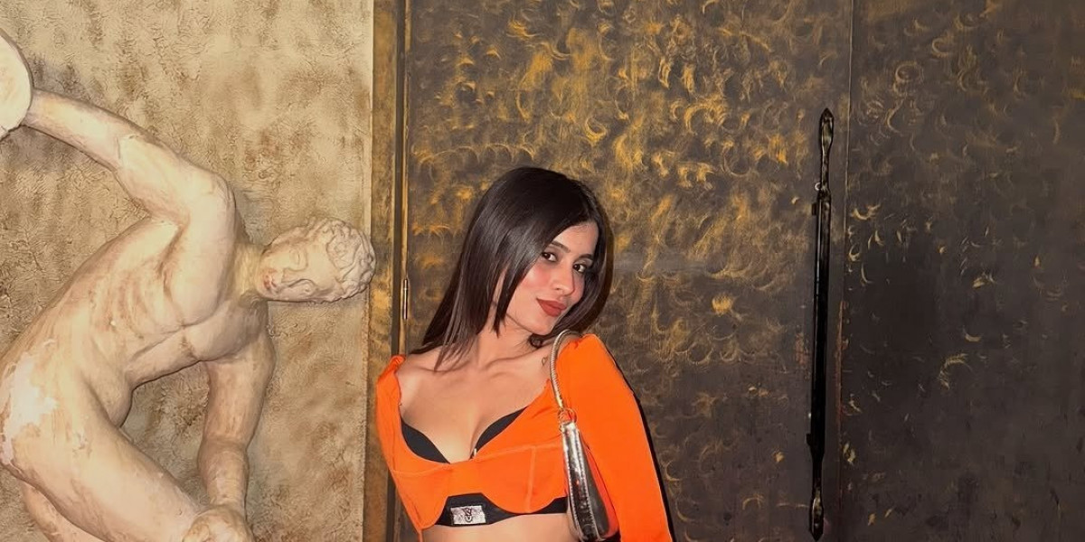 Escort Dubai	+971588427980