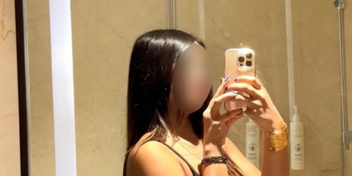 Dubai Escort Service	+971555401760