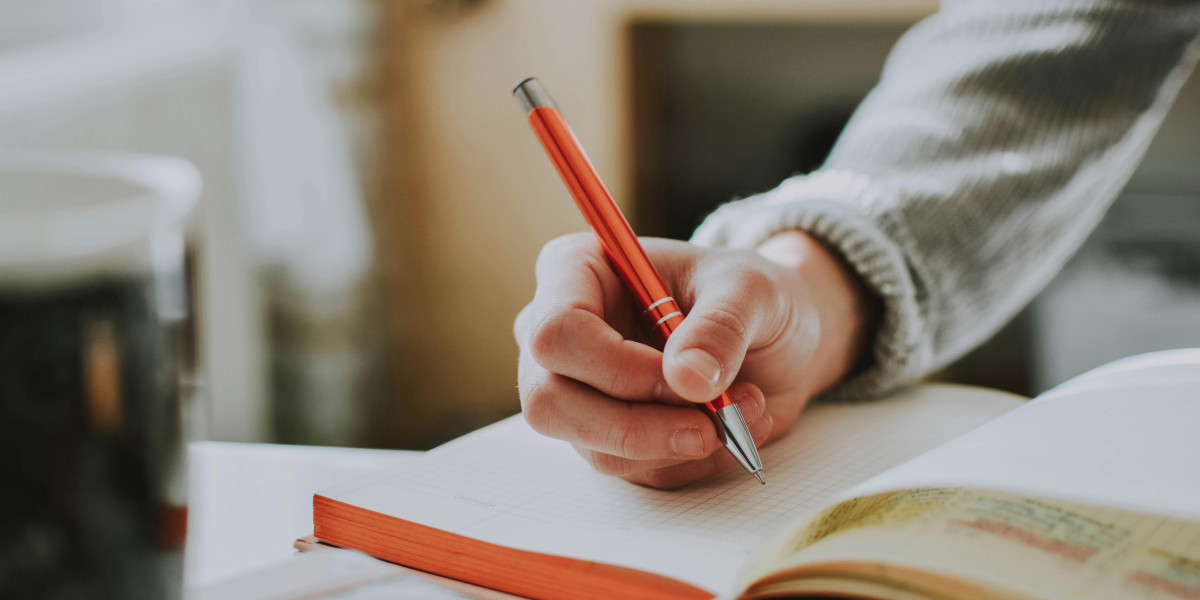 The Impact of Hire Online Class Help on Students Taking Creative or Project-Based Online Courses