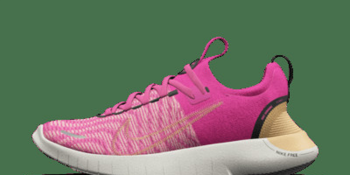 Nike Free RN By You自由選擇，量身定制