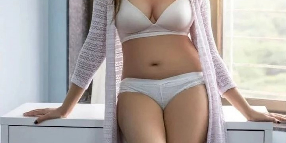 Karachi Escort Services	03284111461