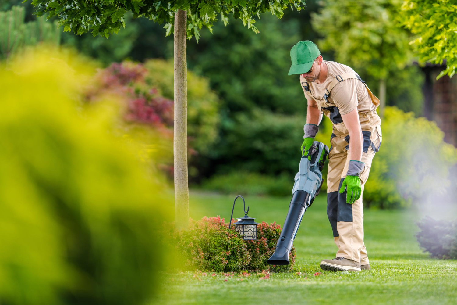 Professional Landscaping Services Milton Keynes | Free Quote