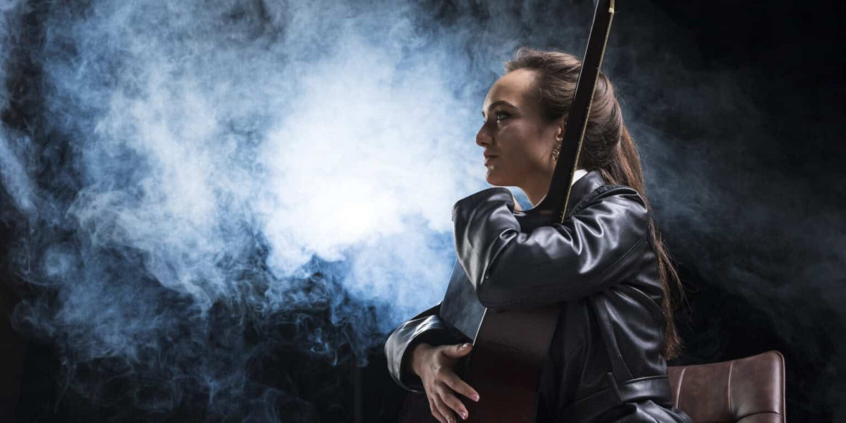 How Music Labels Work with Distributors and Publishers