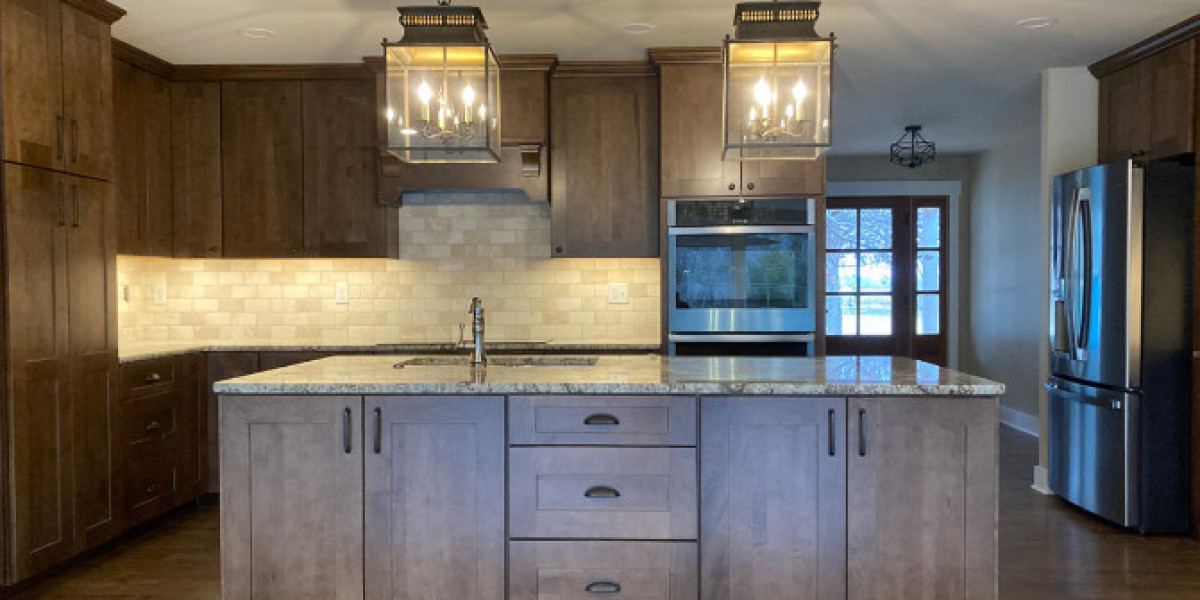 How Professional Home Remodeling Contractors Help Homeowners Adapt to Modern Needs, Improve Comfort, and Increase Proper