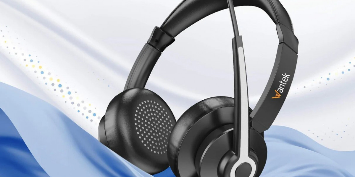 Top Features to Consider in Wired Headphones with Mic