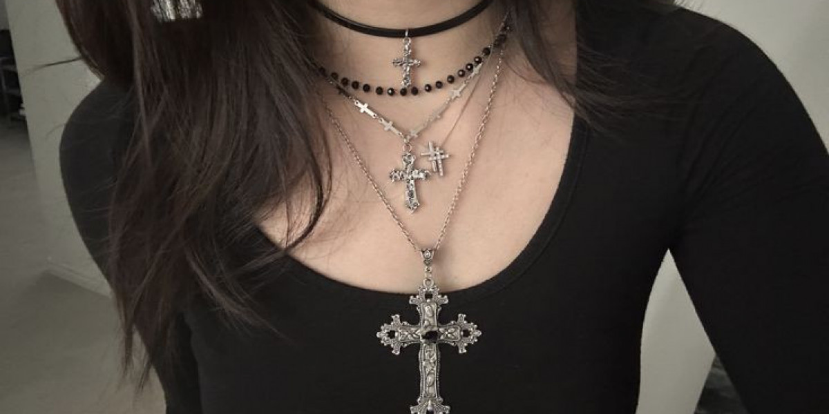 Elegant Chrome Hearts Necklaces