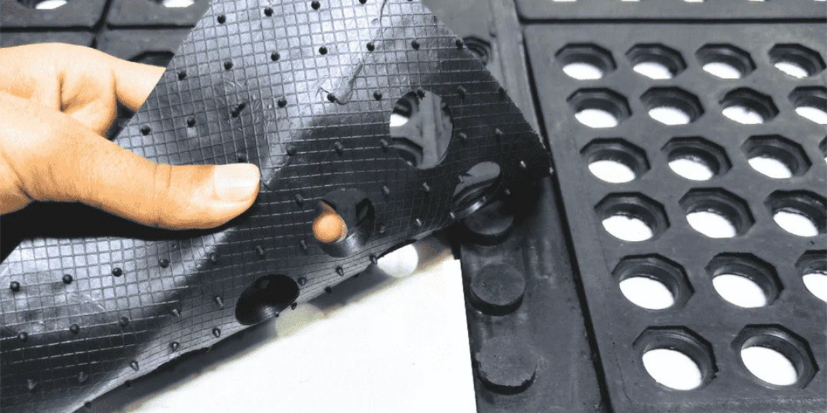 The Magic of Anti Fatigue Mats: Why Your Feet (and Back) Will Thank You