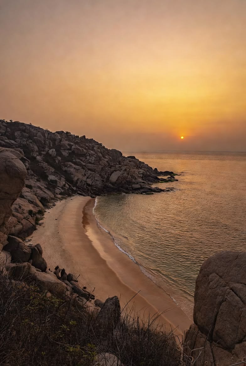 Eva Gray | Goa Tour Packages – Affordable Beach Holidays, Sightseeing & Travel Deals